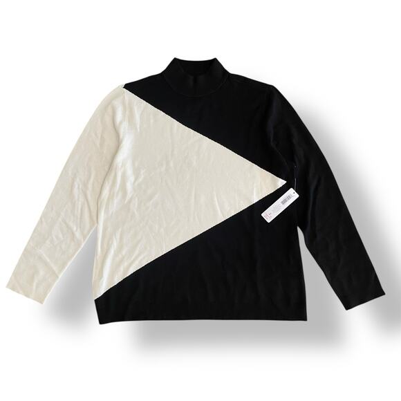 Chico’s NWT Colorblock Pullover Turtleneck in Black Ecru Women’s Size 2 - Picture 1 of 9